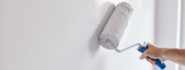 Aplica recubrimiento impermeabilizante y termina con la humedad